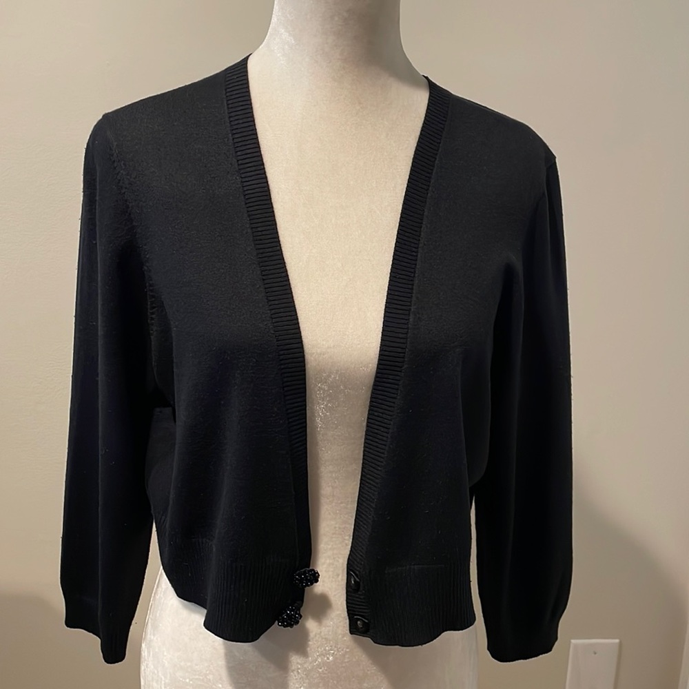 Silk ANN TAYLOR BUTTONED BOTTOM CARDIGAN BOLERO SWEATER.